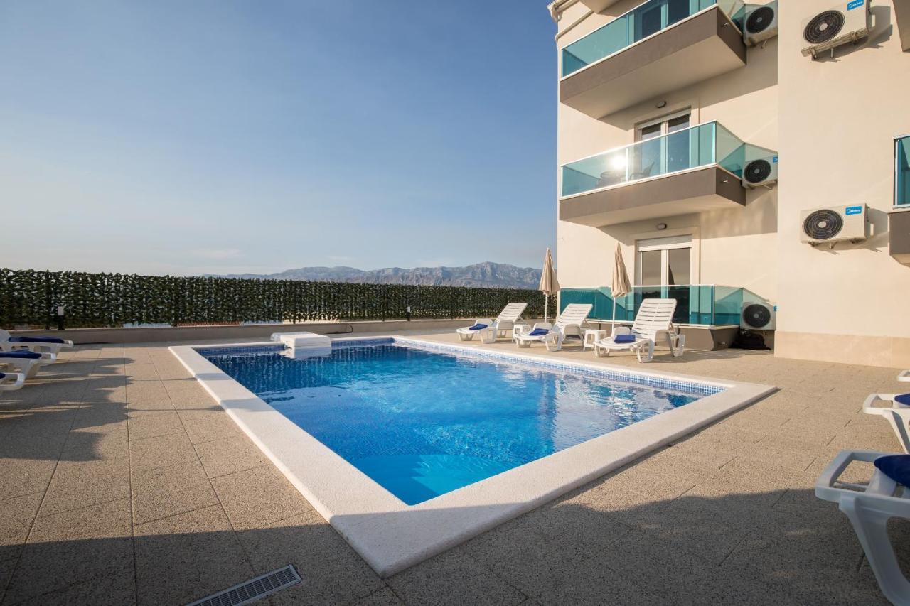Apartments Blueview Постира Екстериор снимка