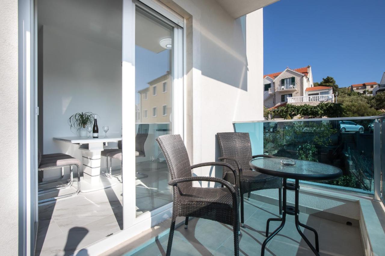 Apartments Blueview Постира Екстериор снимка