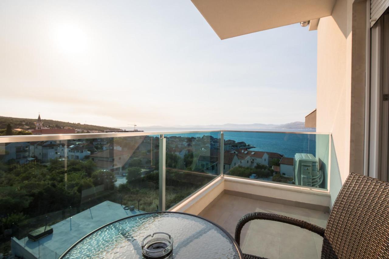 Apartments Blueview Постира Екстериор снимка